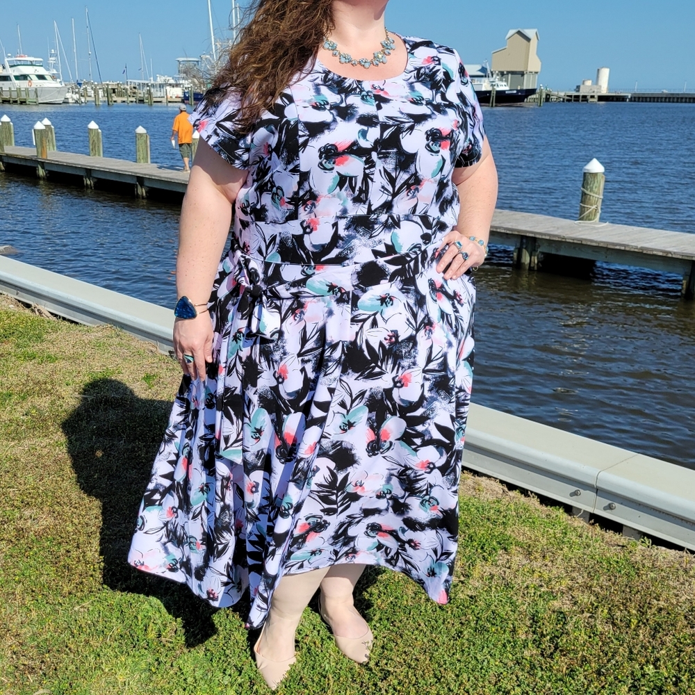 Easter Dress Lane Bryant White Floral Short Sleeve Plus Dress Sz 28 - Picture 9 of 15